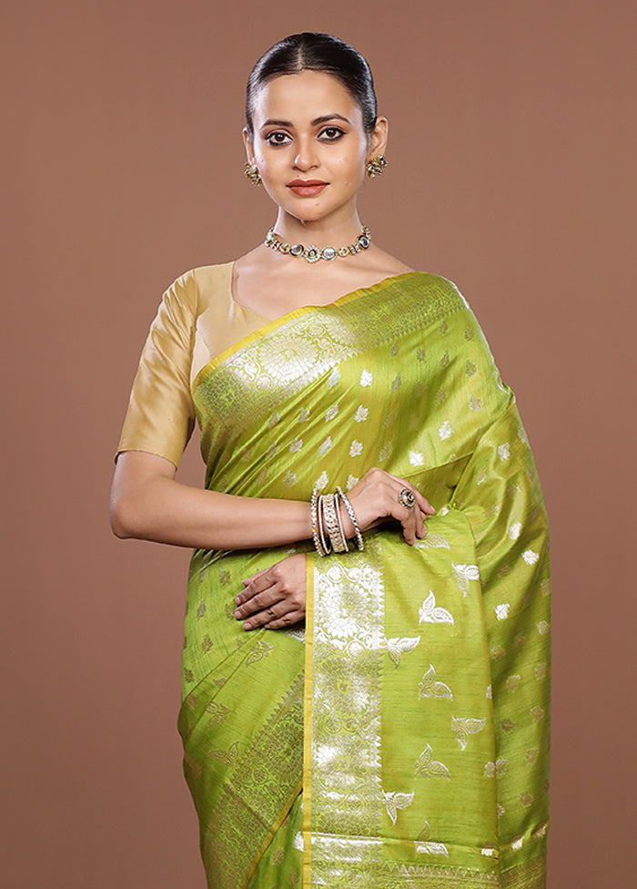 Green Dupion Silk Saree With Blouse Piece