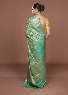 Green Dupion Silk Saree With Blouse Piece