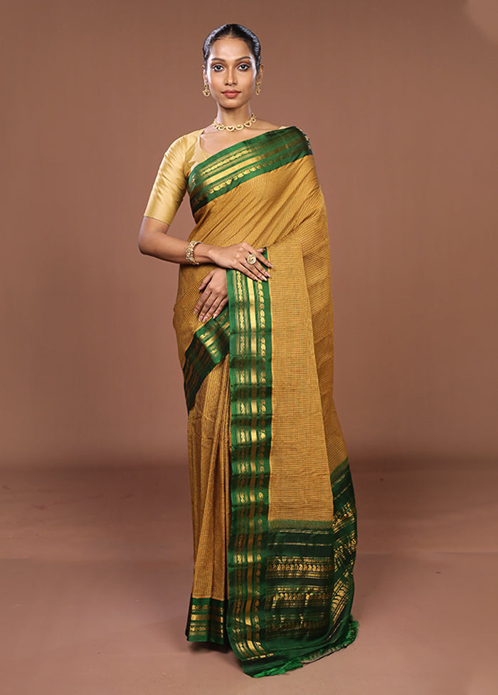 Yellow Gadwal Pure Silk Saree Without Blouse Piece