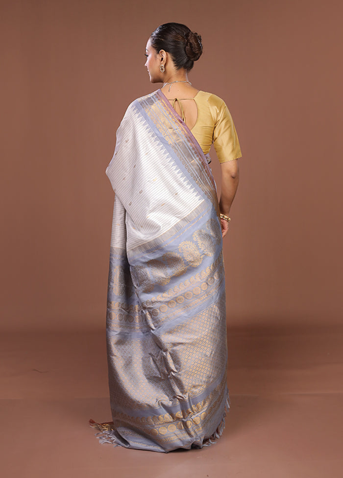 White Gadwal Pure Silk Saree Without Blouse Piece