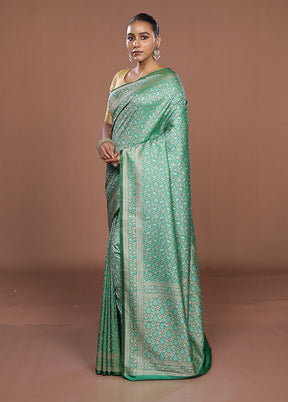Green Jamewar Silk Saree With Blouse Piece