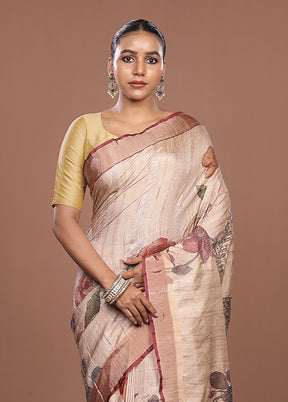 Cream Tussar Silk Saree With Blouse Piece