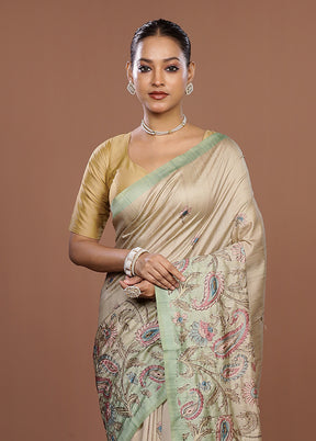 Cream Tussar Silk Saree With Blouse Piece