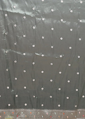 Green Organza Saree With Blouse Piece