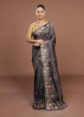 Grey Tussar Silk Saree With Blouse Piece