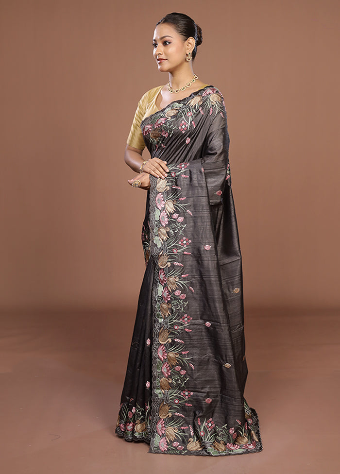 Grey Tussar Silk Saree With Blouse Piece
