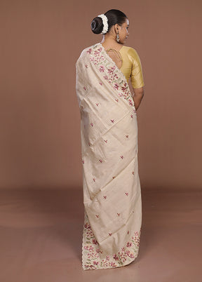 Cream Tussar Silk Saree With Blouse Piece