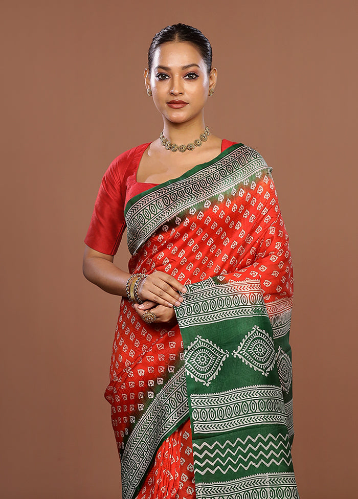 Red Printed Silk Saree Without Blouse Piece