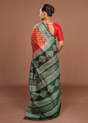 Red Printed Silk Saree Without Blouse Piece