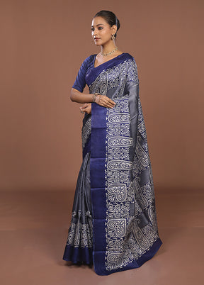 Blue Printed Silk Saree Without Blouse Piece