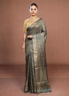 Grey Handloom Tussar Pure Silk Saree With Blouse Piece