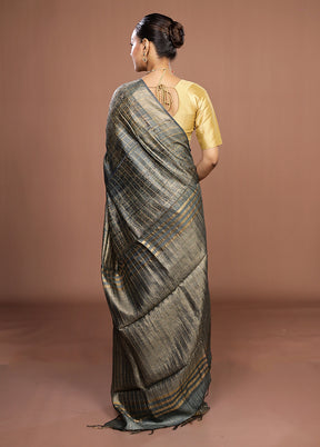 Grey Handloom Tussar Pure Silk Saree With Blouse Piece