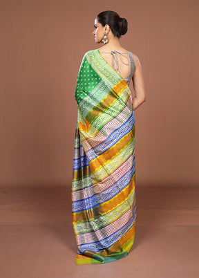 Green Printed Silk Saree Without Blouse Piece