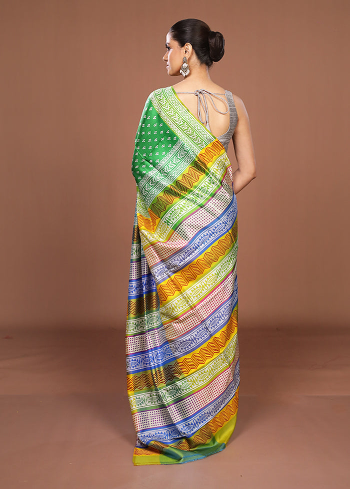 Green Printed Silk Saree Without Blouse Piece