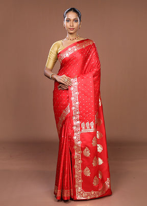 Red Banarasi Silk Saree With Blouse Piece