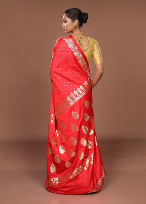 Red Banarasi Silk Saree With Blouse Piece