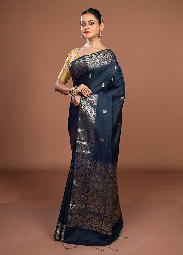 Blue Cotton Saree With Blouse Piece