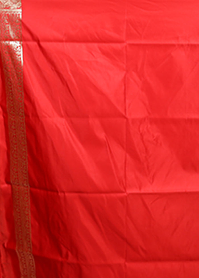 Red Banarasi Silk Saree With Blouse Piece