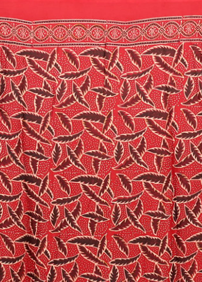 Red Printed Silk Saree Without Blouse Piece