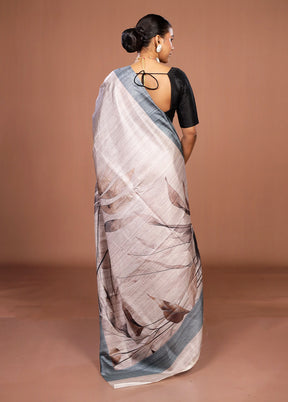 Cream Tussar Silk Saree With Blouse Piece