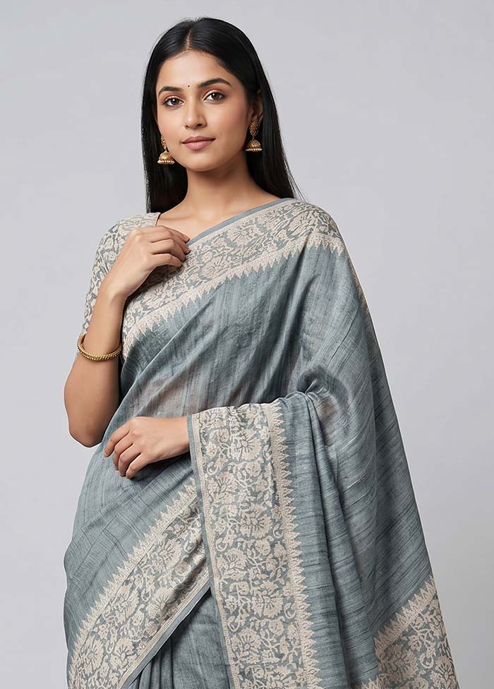 Green Tussar Silk Saree With Blouse Piece