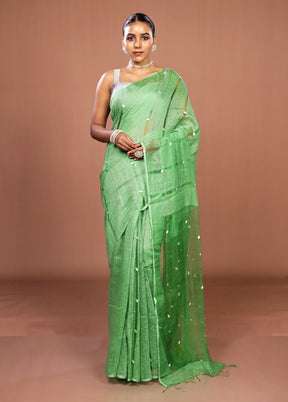 Green Matka Silk Saree With Blouse Piece