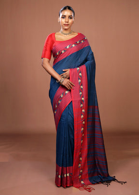 Blue Matka Silk Saree With Blouse Piece