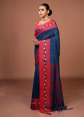 Blue Matka Silk Saree With Blouse Piece