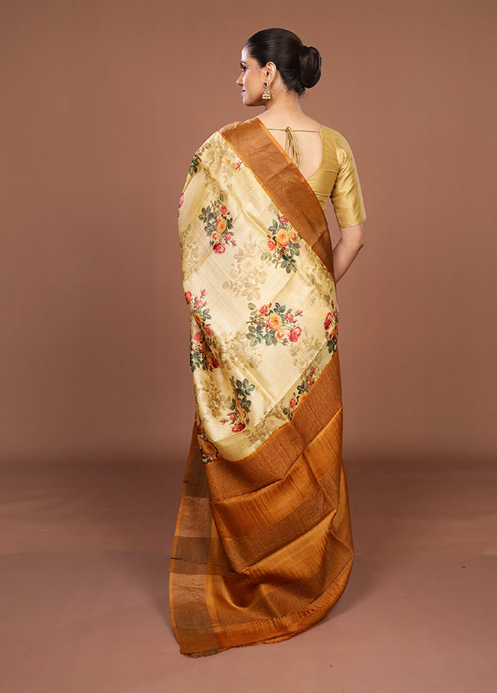 Cream Handloom Tussar Pure Silk Saree With Blouse Piece