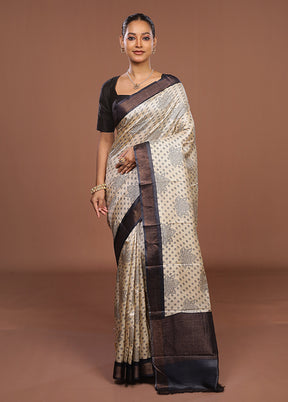 Cream Handloom Tussar Pure Silk Saree With Blouse Piece