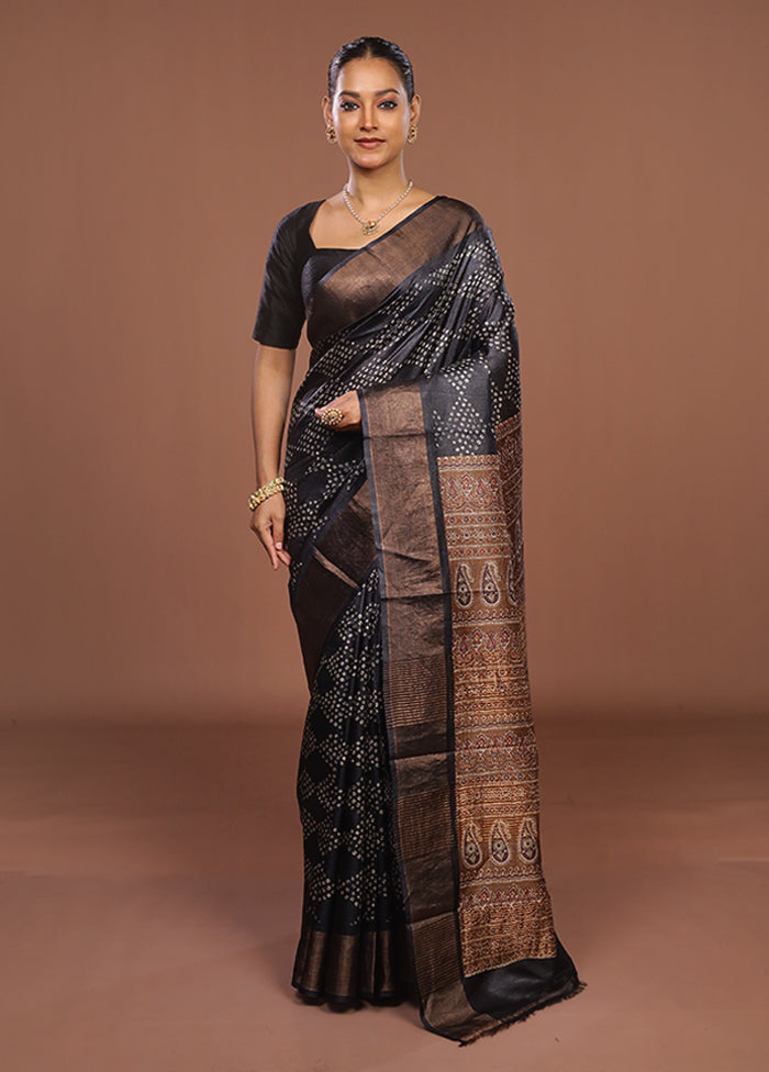 Grey Handloom Tussar Pure Silk Saree With Blouse Piece