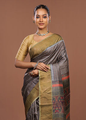 Grey Handloom Tussar Pure Silk Saree With Blouse Piece