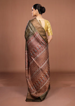 Cream Handloom Tussar Pure Silk Saree With Blouse Piece