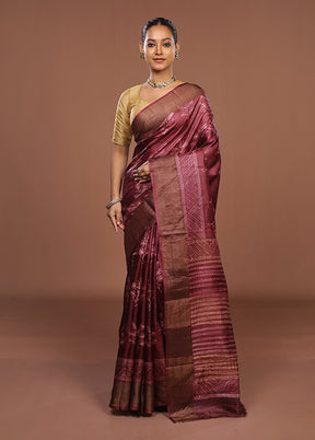 Maroon Handloom Tussar Pure Silk Saree With Blouse Piece