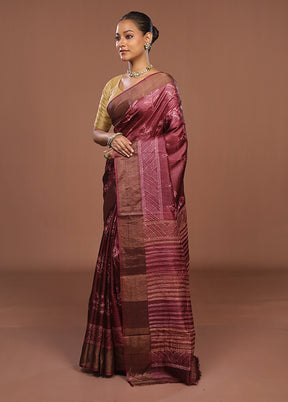 Maroon Handloom Tussar Pure Silk Saree With Blouse Piece