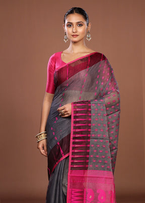 Pink Jamdani Cotton Saree Without Blouse Piece