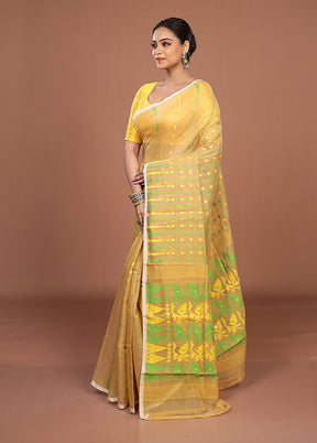Cream Jamdani Cotton Saree Without Blouse Piece