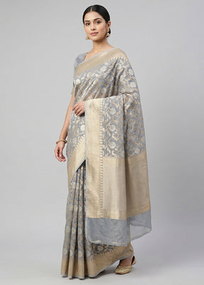 Grey Kora Silk Saree With Blouse Piece