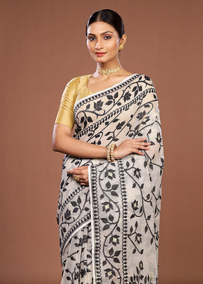 White Jamdani Cotton Saree Without Blouse Piece