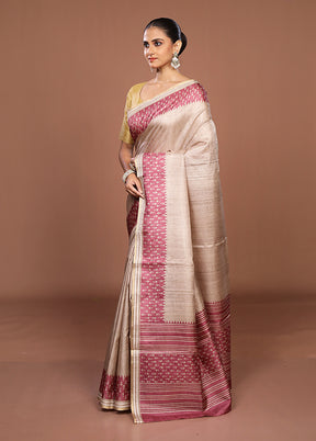 Cream Tussar Silk Saree With Blouse Piece