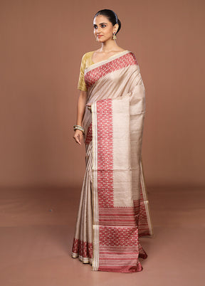 Cream Tussar Silk Saree With Blouse Piece