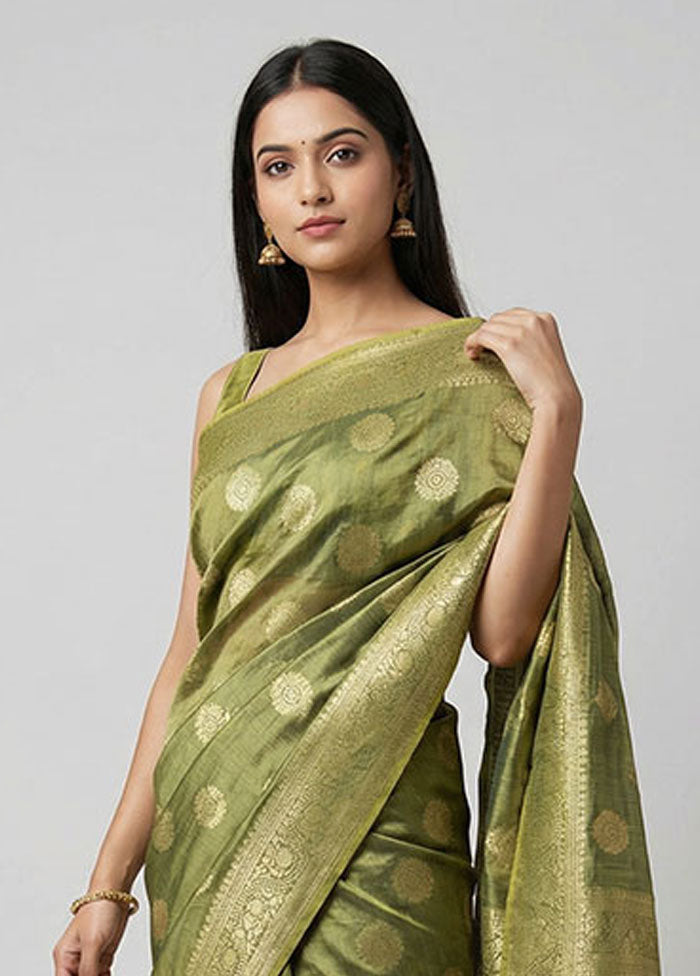 Green Dupion Silk Saree With Blouse Piece