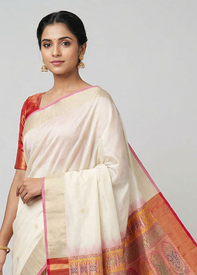 Cream Dupion Silk Saree With Blouse Piece