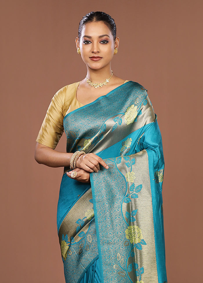 Green Dupion Silk Saree With Blouse Piece