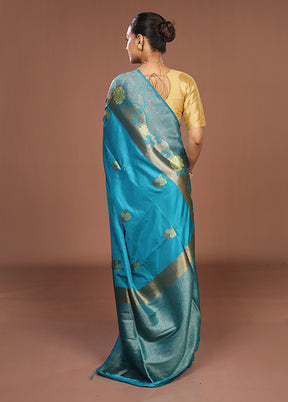 Green Dupion Silk Saree With Blouse Piece
