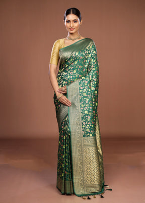 Green Dupion Silk Saree With Blouse Piece