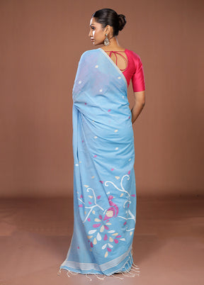 Blue Matka Silk Saree With Blouse Piece