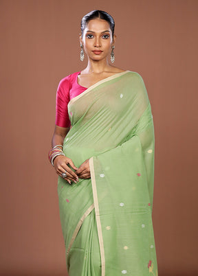 Green Matka Silk Saree With Blouse Piece
