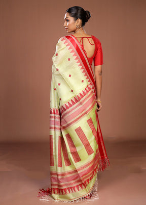 Green Handloom Tussar Pure Silk Saree With Blouse Piece