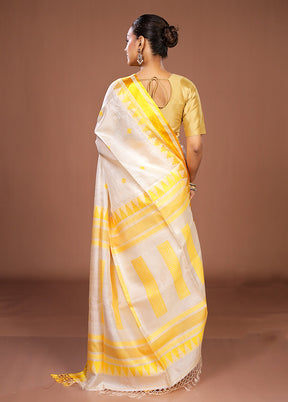 Cream Handloom Tussar Pure Silk Saree With Blouse Piece